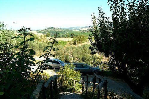 Agriturismo La Magione Quercegrossa Kültér fotó